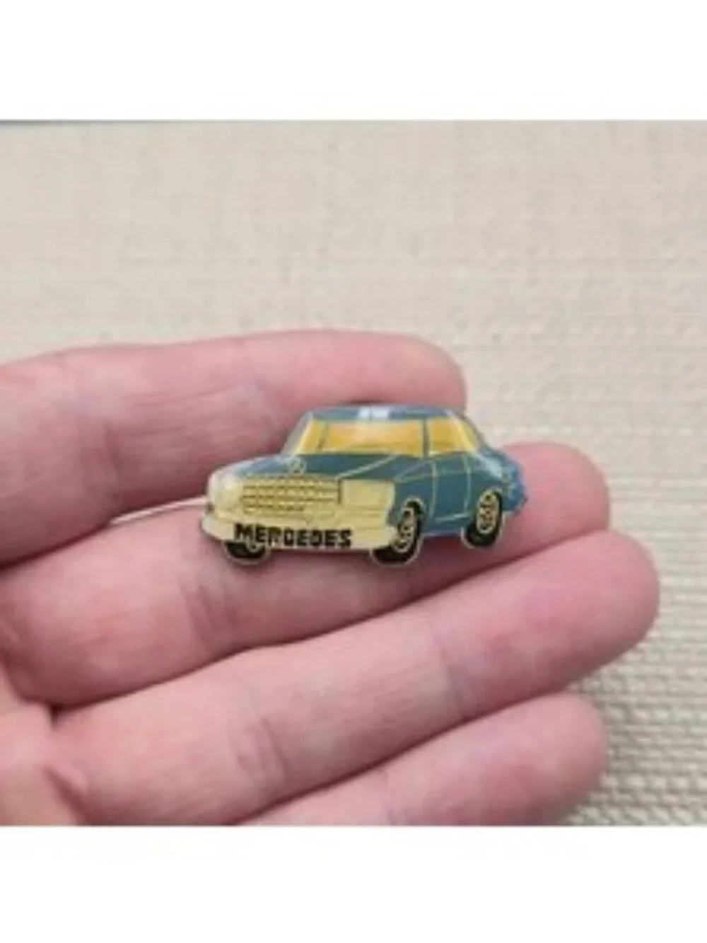 Vintage Mercedes Benz Car Classic Blue and Yellow Lapel Pin A8349